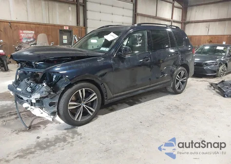 2021 BMW X7 xDrive40I z USA, uszkodzony, nr VIN 5UXCW2C01M9F19564